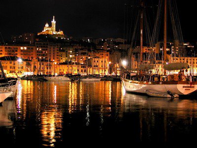 Ночная жизнь в Марселе